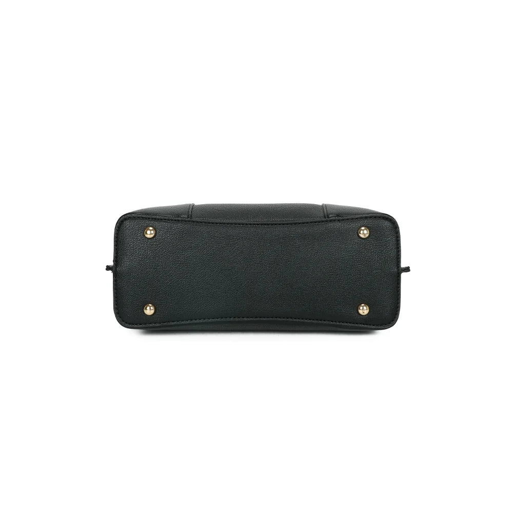 Dessous du sac Abyss noir, base plate protégée par des pieds métalliques dorés – réf. DQ-8699