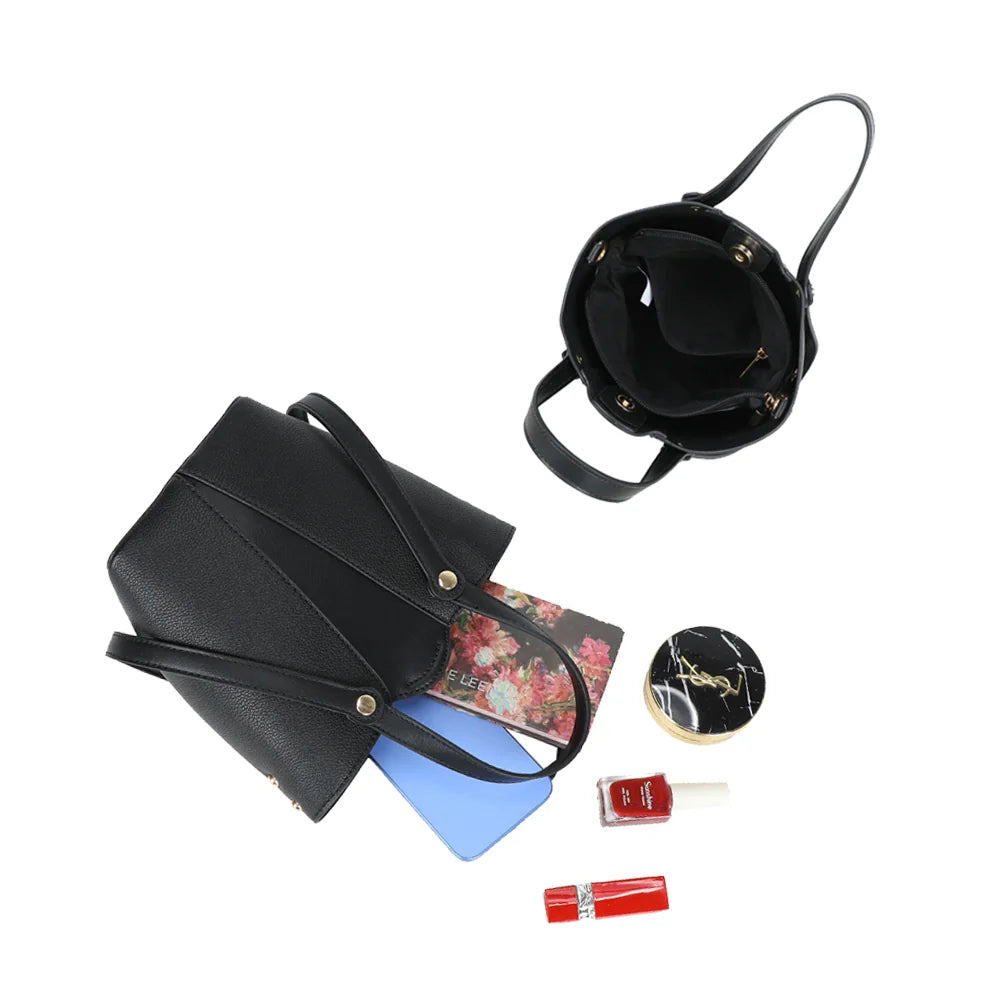Intérieur du Airy Style noir : compartiment principal et poche zippée pour vos essentiels – réf. Z-83093