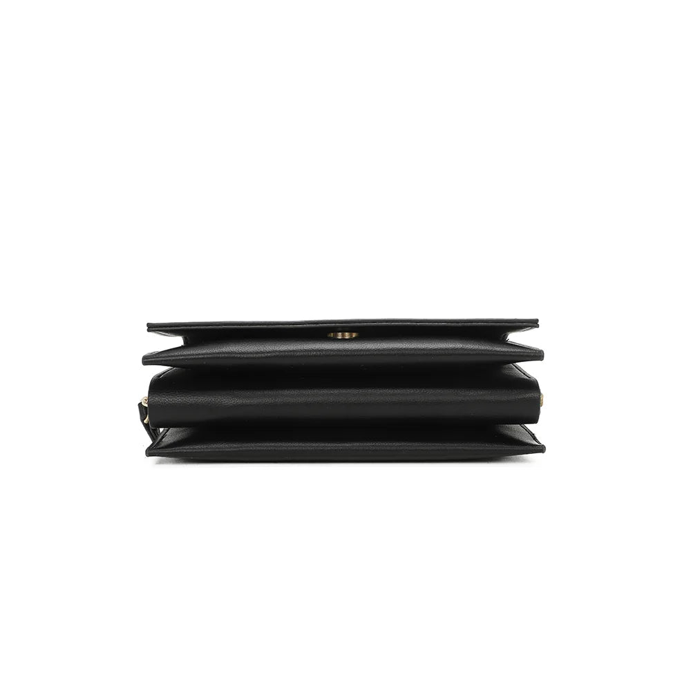 Dessous de la pochette Alessia noir, synthétique lisse aux finitions soignées – réf. SF-69006-1