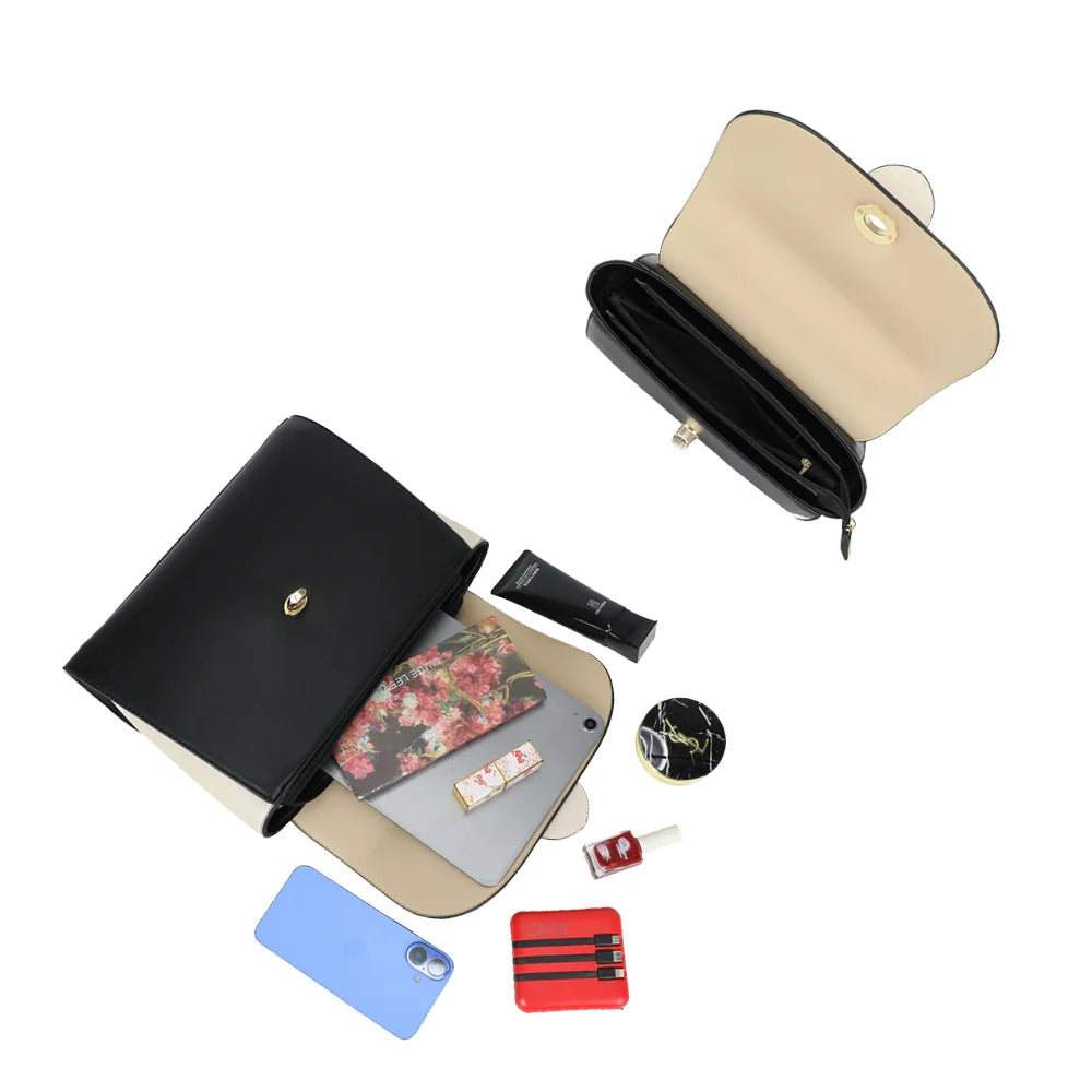 Intérieur du sac Améline taupe ouvert : plusieurs compartiments pour ranger vos essentiels – réf. DQ-8720