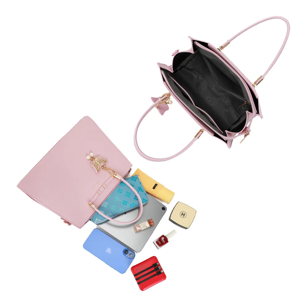 Intérieur de l’Ariane rose : trois compartiments pour téléphone, maquillage et petits essentiels – réf. R-1973