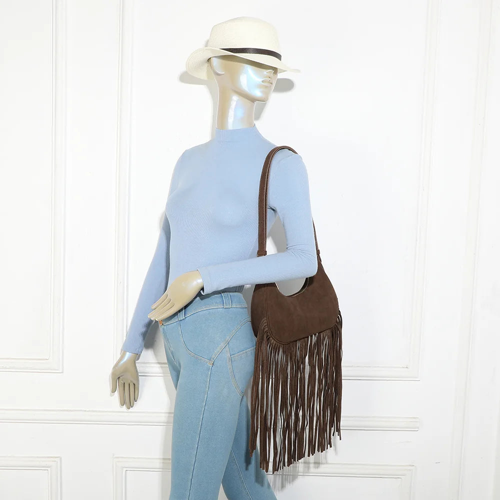 Sac à franges femme Arizona Suédine café porté à l’épaule, esprit bohème-chic au quotidien