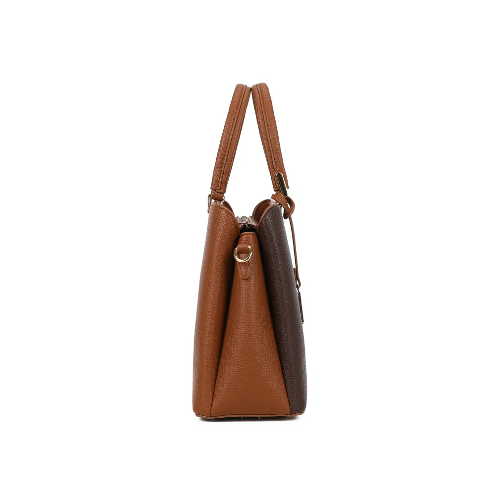 Élisa marron de profil : soufflet de 12 cm et anneau doré pour fixer la bandoulière amovible – réf. A-9130