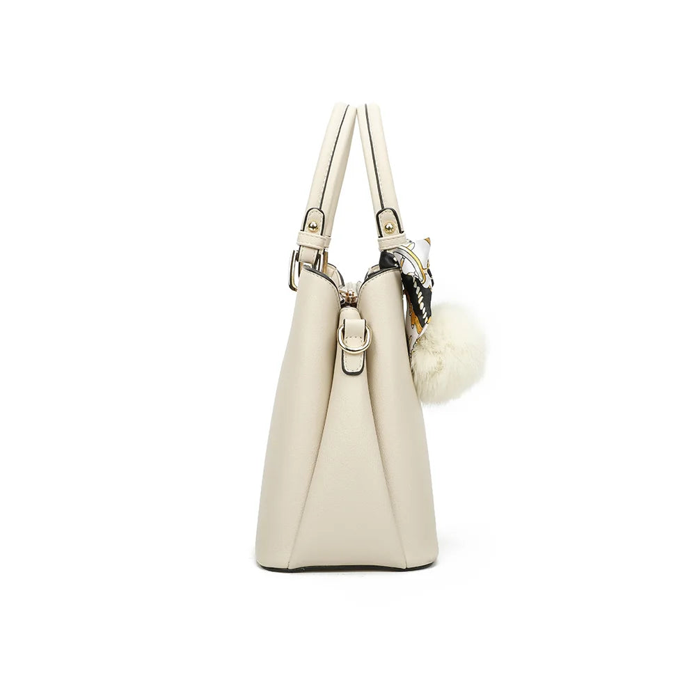 Profil du Fiora Pop beige/noir : 13 cm de profondeur pour ranger l’essentiel sans encombrement – réf. M-9354-3