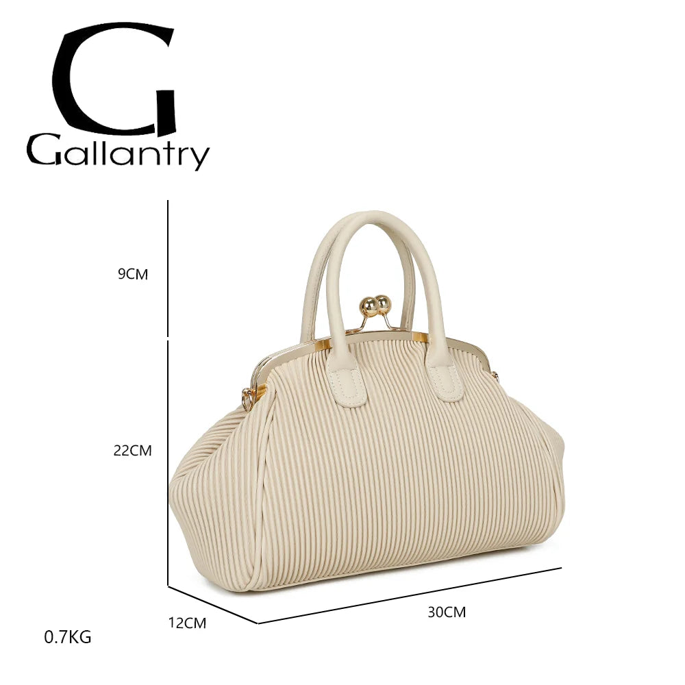 Dimensions du Gabrielle Retro beige : 30 × 12 × 22 cm, anses de 9 cm de hauteur, poids 0,7 kg – réf. R-1691-1