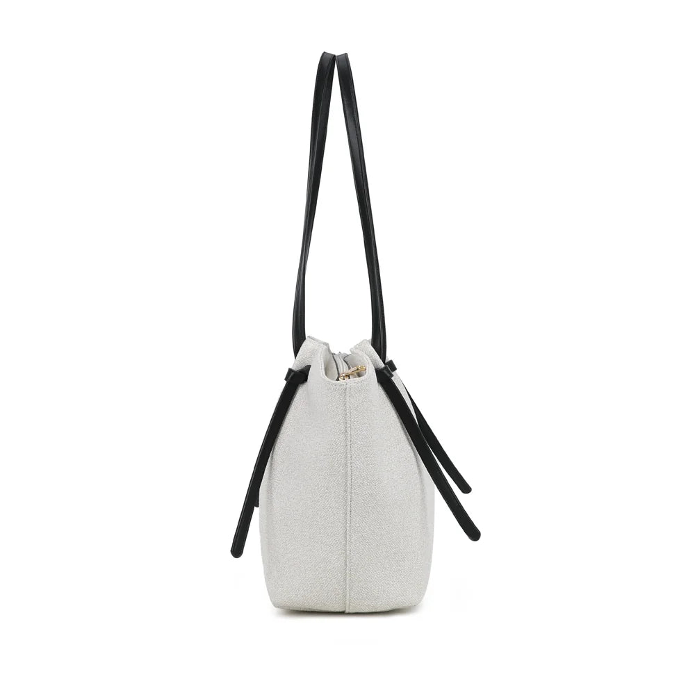 Profil du cabas Ivory beige/noir montrant ses côtés évasés et sa profondeur de 15 cm – réf. KJ-62083-1