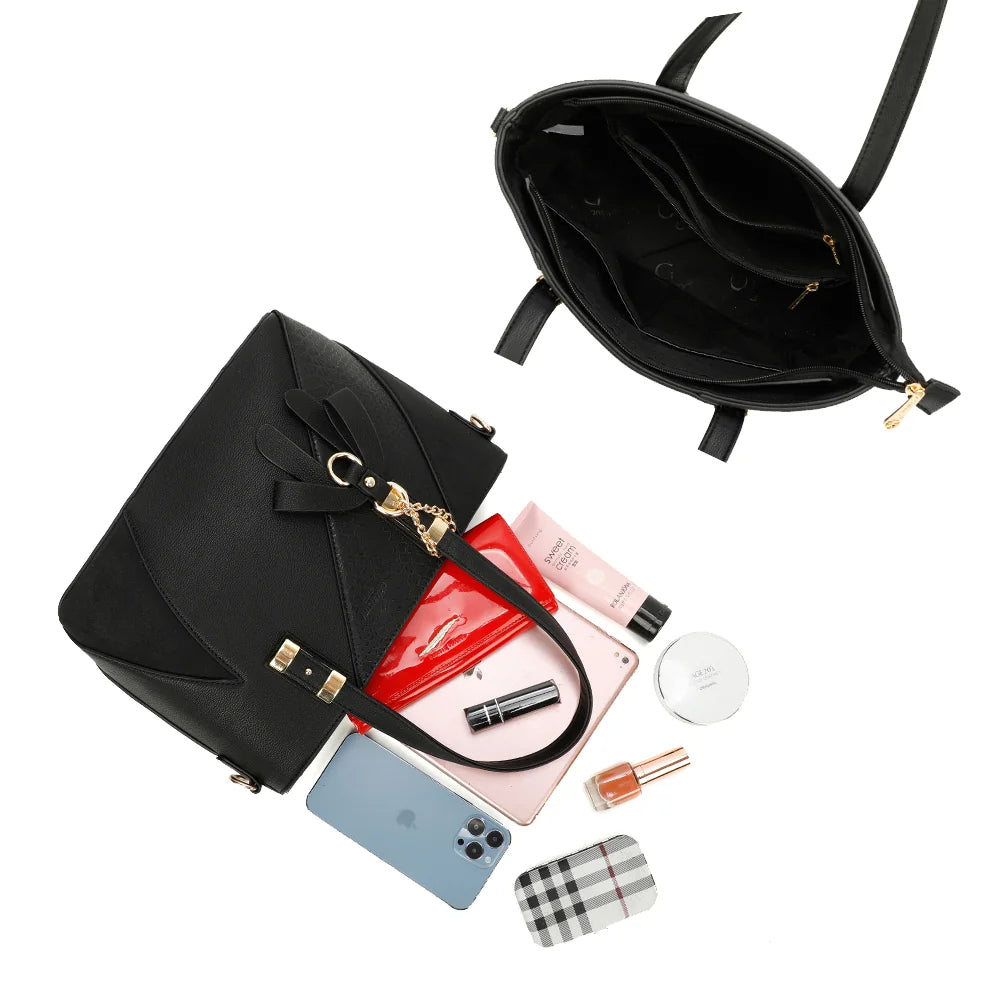 Intérieur zippé de L’Ingénieuse Mini noir, avec une poche zippée et des poches plaquées – réf. Z-9329-34