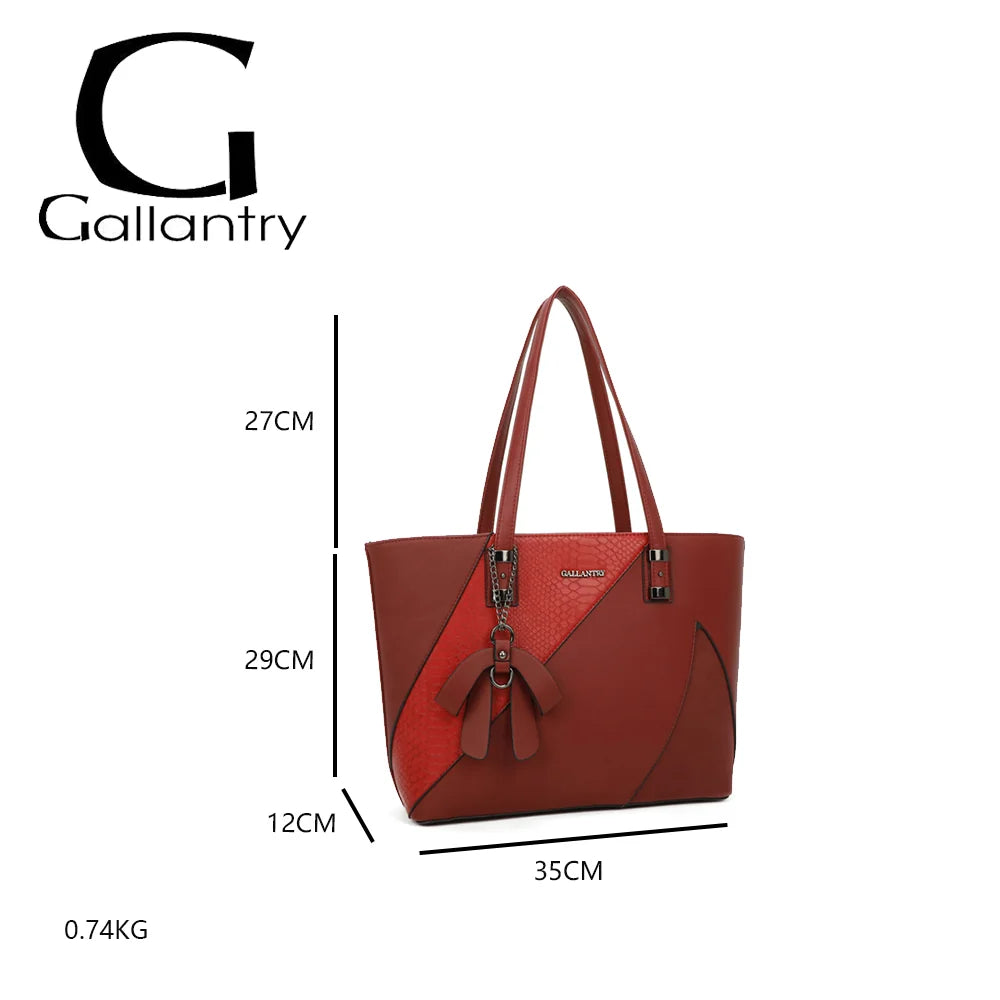 Dimensions de L'ingénieuse rouge foncé : 35 × 12 × 29 cm, anses de 27 cm de hauteur – réf. M-9329-36