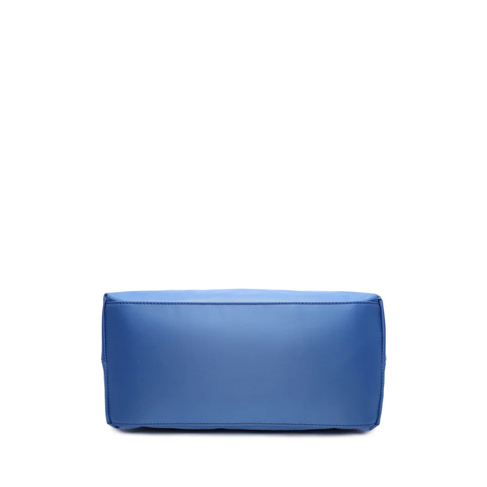 Dessous de La Balade Medium bleu royal, vue de la base en nylon et des coutures du sac cabas – réf. Z-03