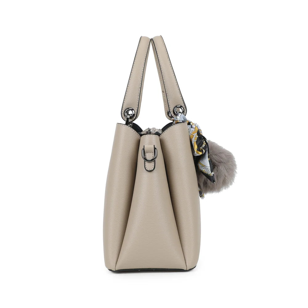 Sac à main La Coquette taupe foncé de profil – réf. DQ-815