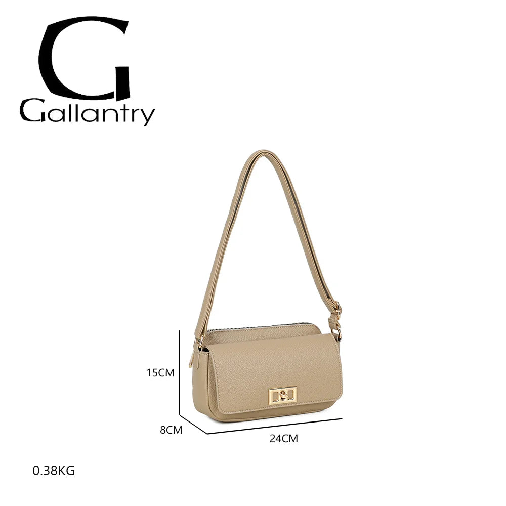 Dimensions du La Divine taupe : 24 × 8 × 15 cm pour 0,38 kg, un format compact à porter à l’épaule – réf. R-2050