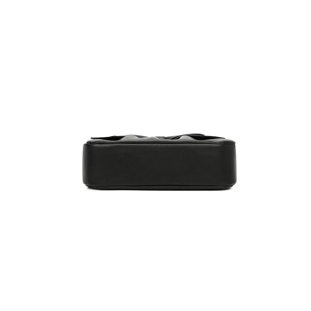Dessous de La Douce en noir : une base compacte de 25 × 7 cm qui garde une silhouette fine – réf. Z-83050