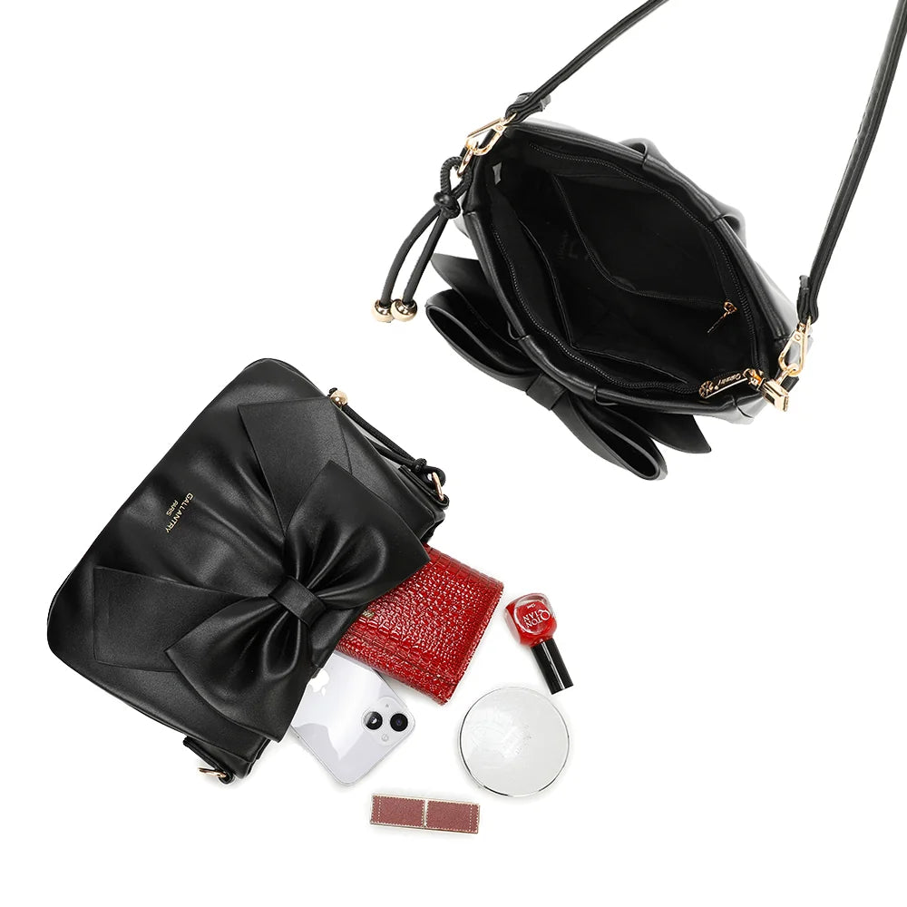 Intérieur de La Douce en noir : doublure synthétique et poche zippée pour les petits essentiels – réf. Z-83050