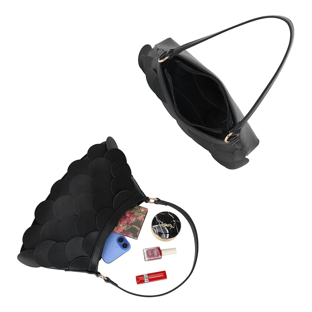 Intérieur de La Écaille noir : compartiment zippé avec poches pour ranger les essentiels – réf. G-7517