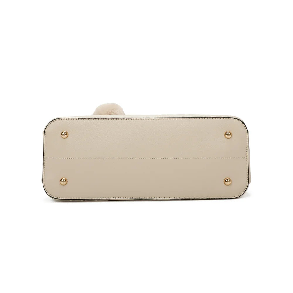 Dessous du La Élégance Roma beige, une base nette qui garde la tenue structurée du sac – réf. M-9354-2