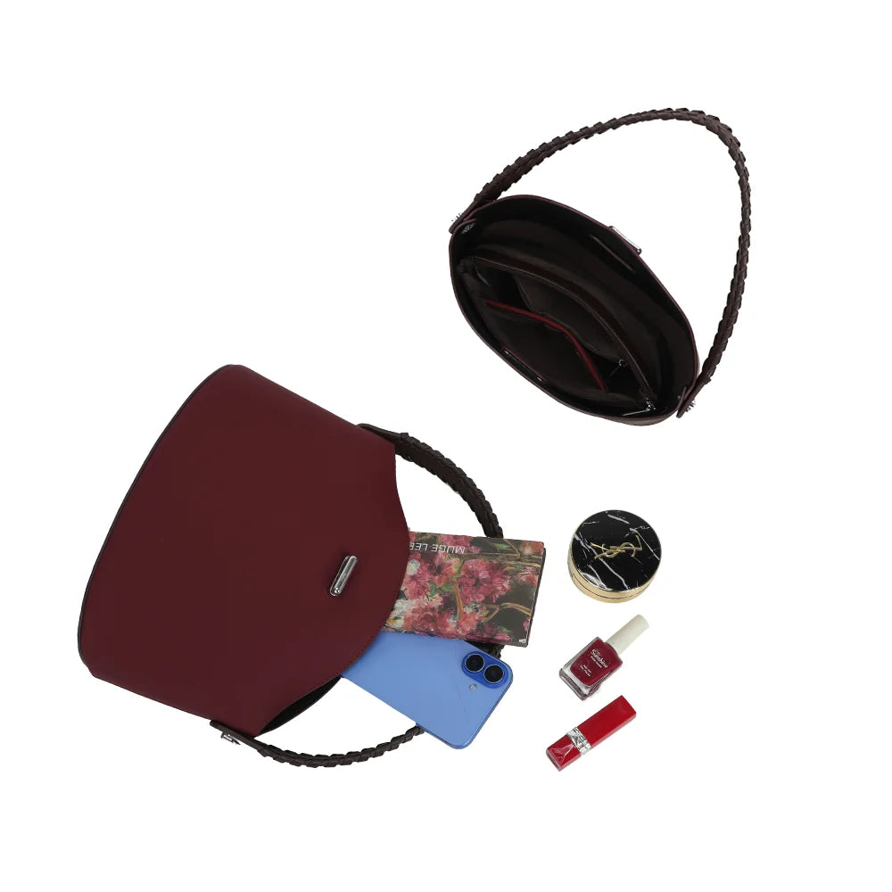 Intérieur de La Lison bordeaux/coffee : doublure synthétique et poche zippée pour ranger vos petits essentiels – réf. LS-76010