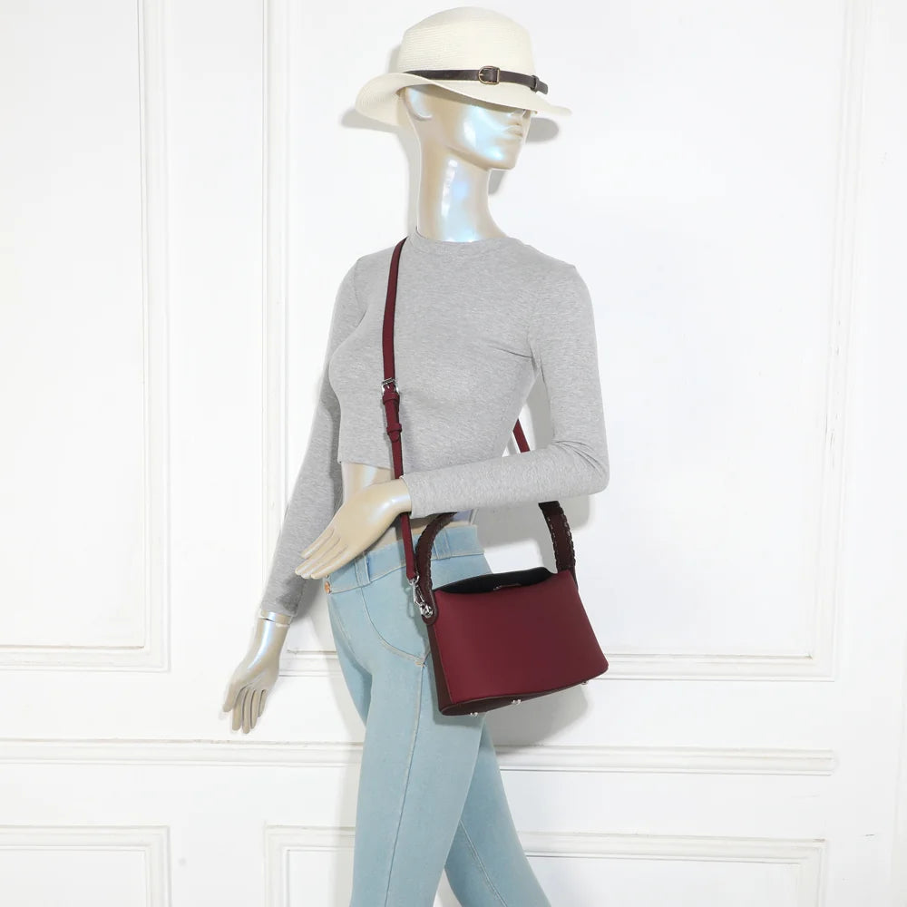 Sac à main femme La Lison bordeaux/coffee porté à la main ou en bandoulière, format compact et élégant – réf. LS-76010