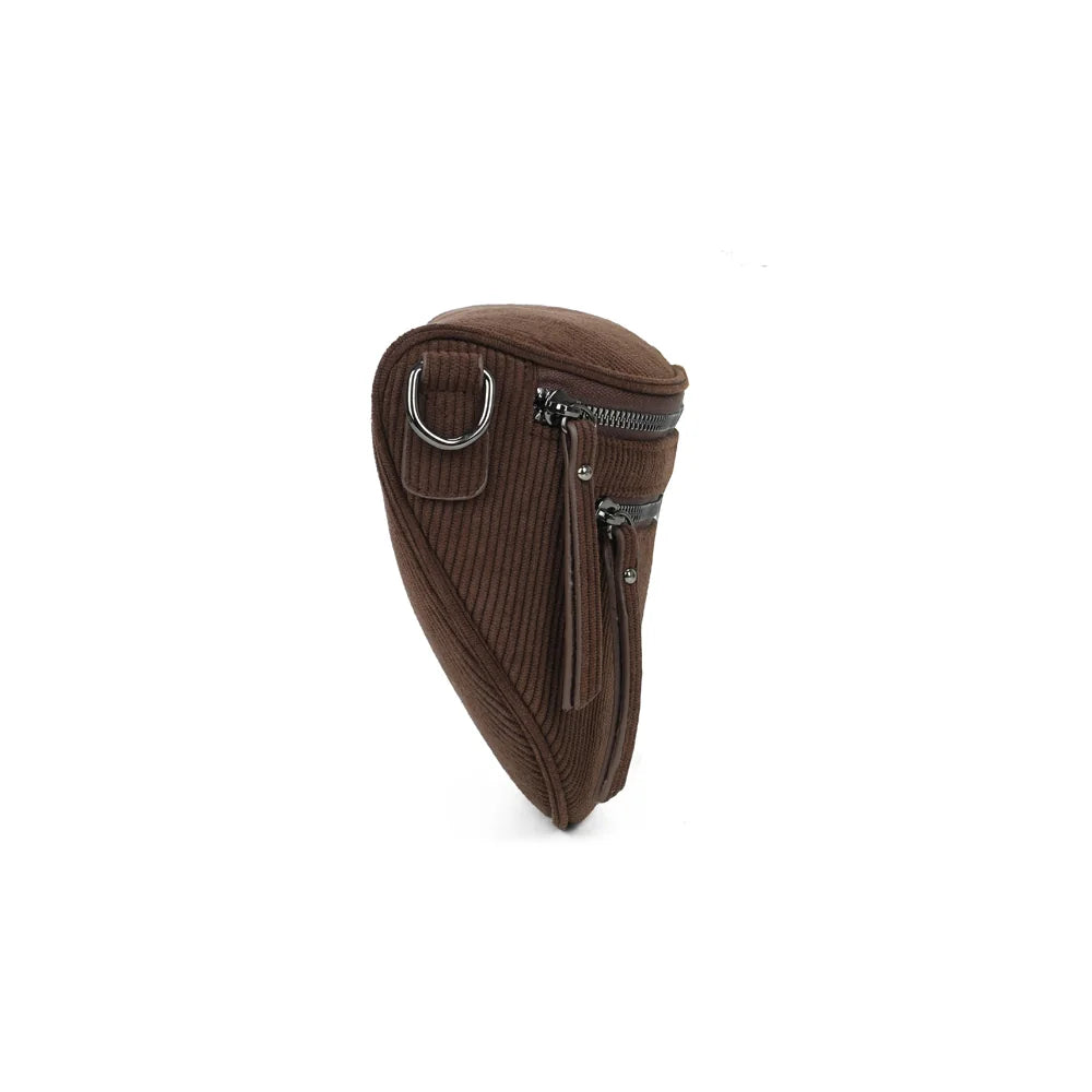 Profil de La Maddy café : format compact de 10 cm de profondeur et anneau en D métallique – réf. Z-83051-10
