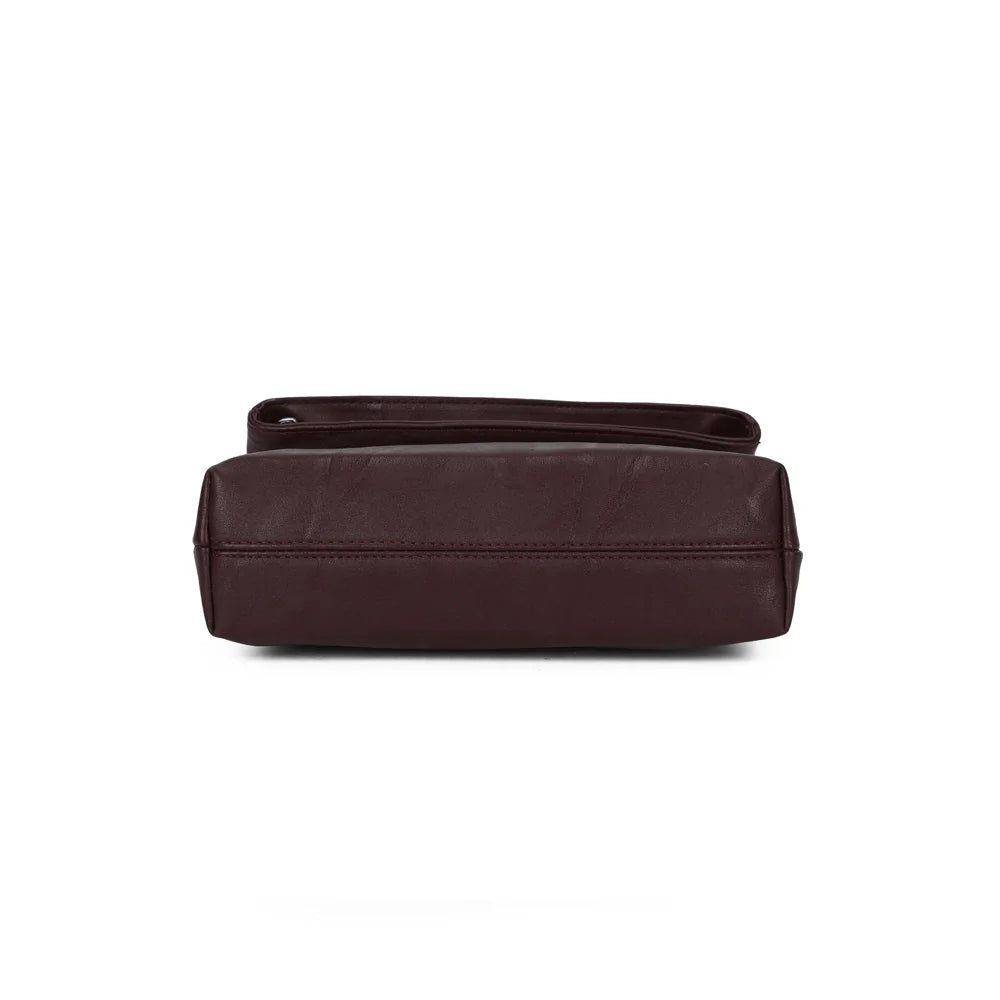 Dessous de La Marilou bordeaux, fond souple en synthétique lisse – réf. Z-83096