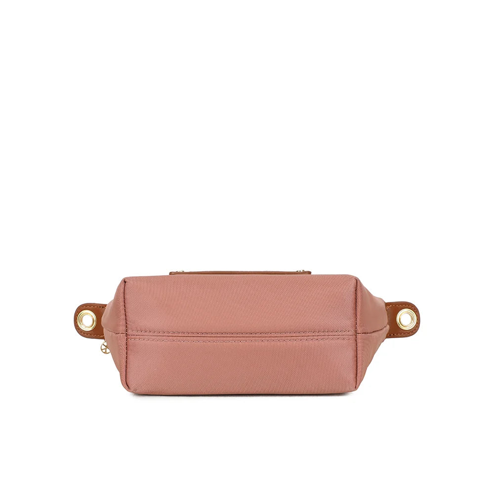 Dessous de La Romane rose foncé en toile synthétique, une base compacte pour un sac de 18 cm – réf. Z-05-6
