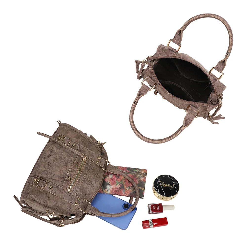La Skyla Velvet taupe foncé ouverte : intérieur doublé qui accueille téléphone, carnet et maquillage – réf. Z-1979-8