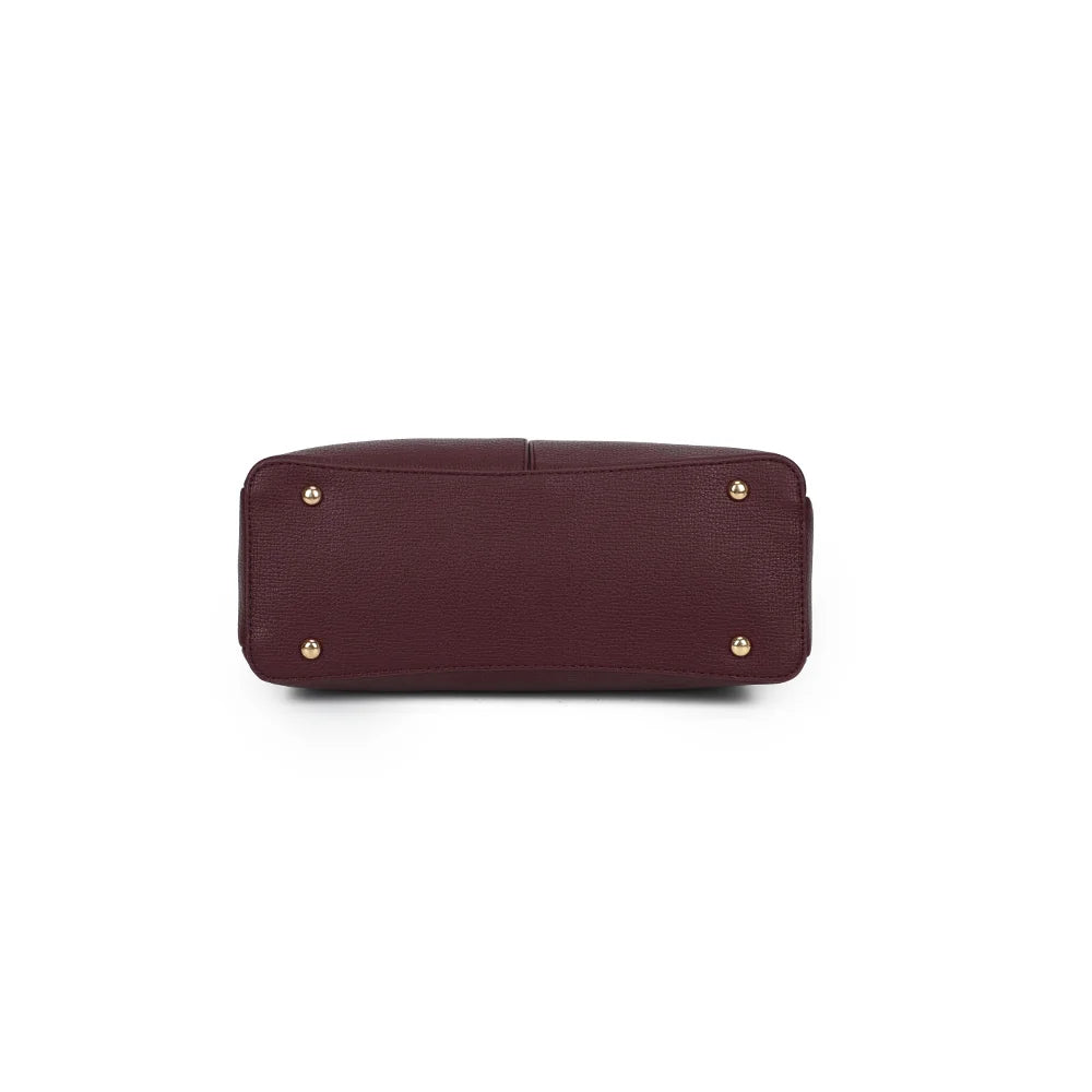 Dessous de La Vérone bordeaux, base plate pour un bon maintien – réf. M-9130-1