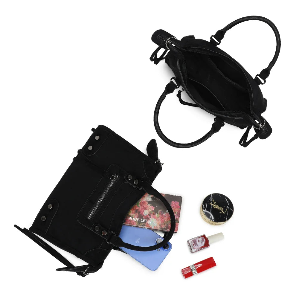 Intérieur de La Zélie noir : compartiment principal zippé avec poches intérieures pour les indispensables – réf. KJ-62088-2