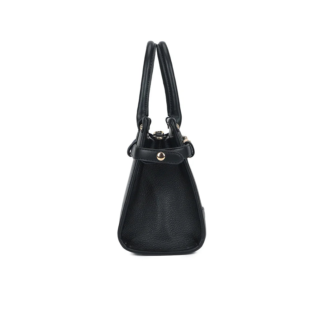 Profil du Le Belmont noir : 10 cm de profondeur pour un sac compact qui garde sa forme – réf. R-2062