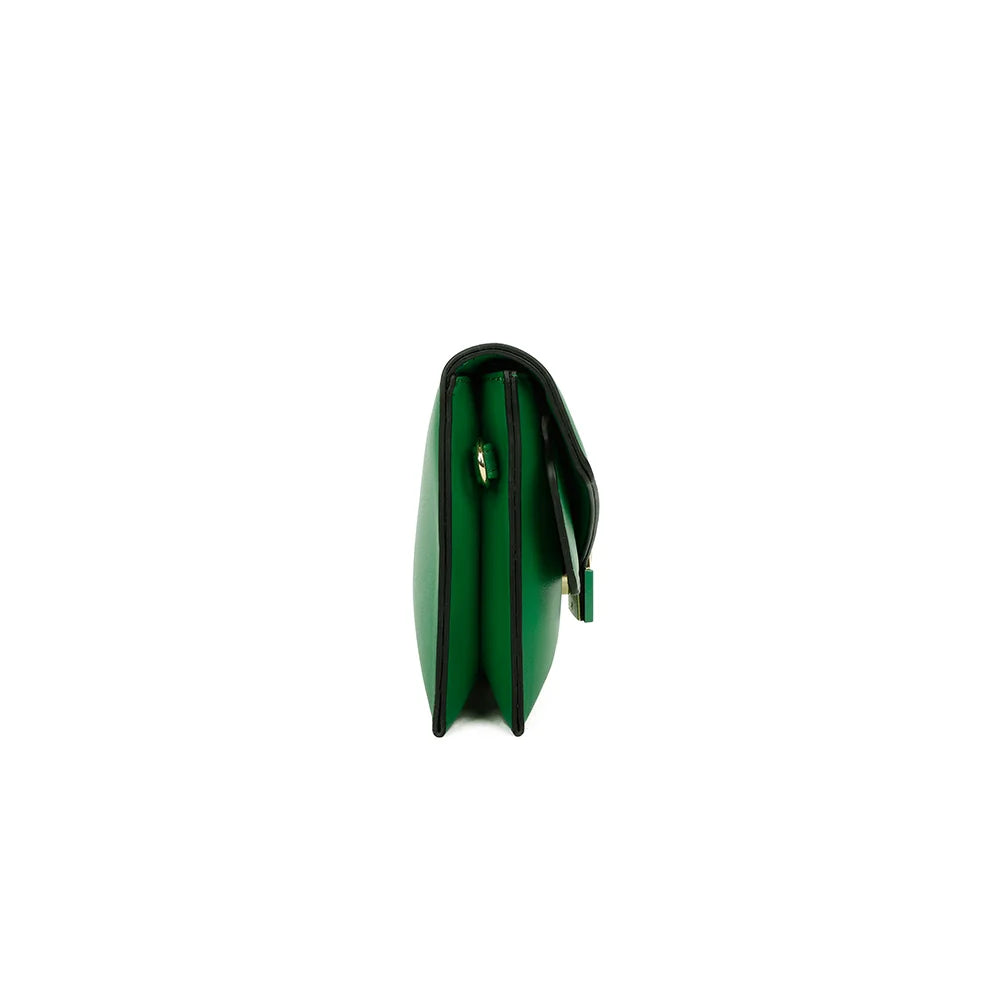 Profil de la pochette Le Joyau vert : une épaisseur de 3 cm seulement, avec mousqueton doré de bandoulière – réf. R-1682
