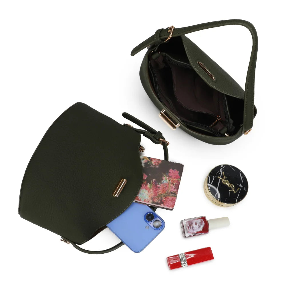 Intérieur du Mélaris vert foncé : compartiments et poche zippée pour ranger téléphone, rouge à lèvres et poudrier – réf. A-9182