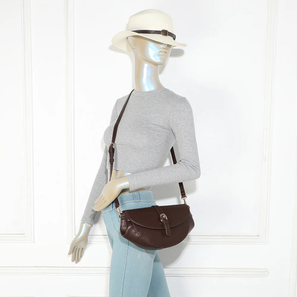 Sac Le Merlot café porté femme, bandoulière ajustable à l’épaule ou en travers du corps – réf. KJ-62107
