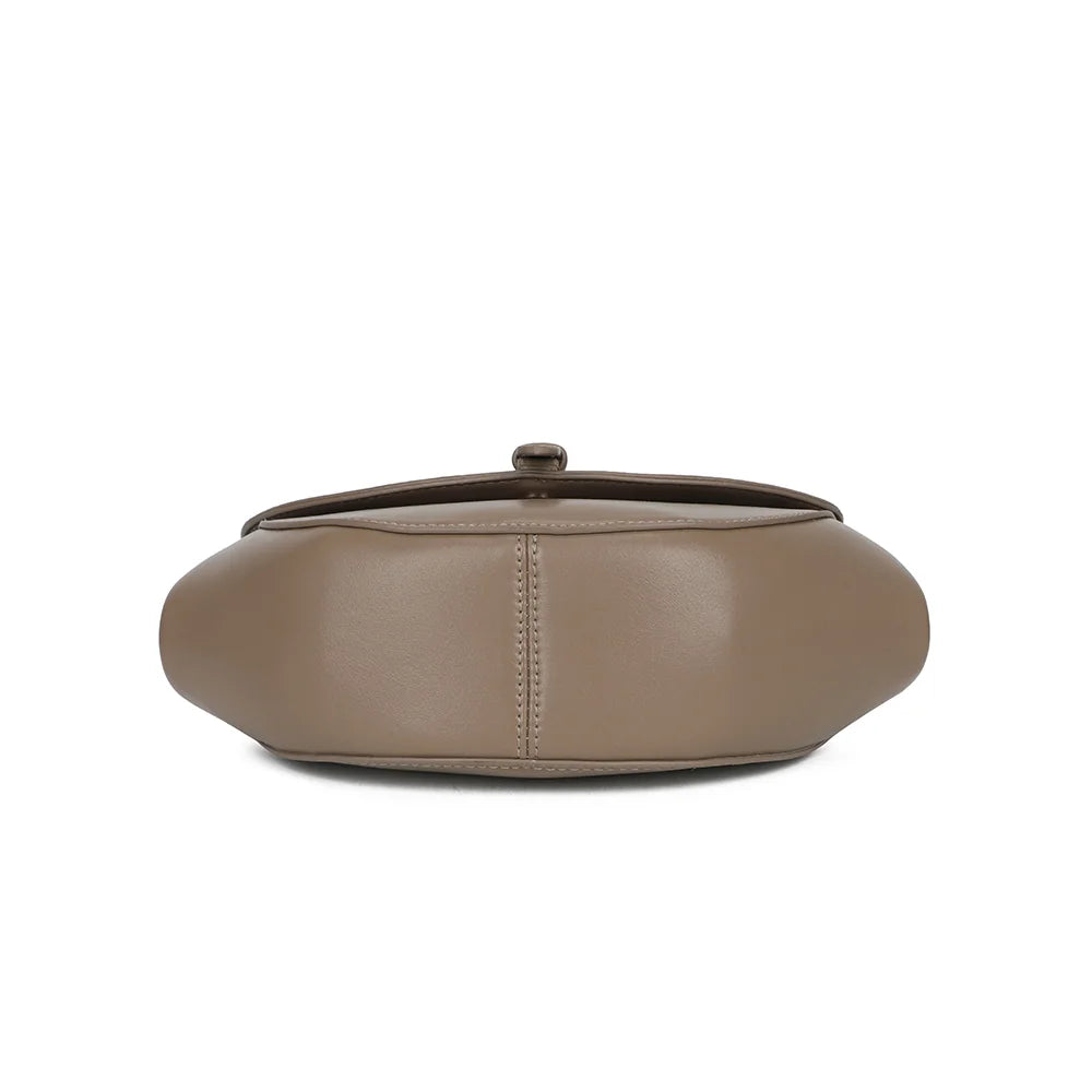 Dessous du Merlot taupe foncé : base arrondie en demi-lune au format compact – réf. KJ-62107
