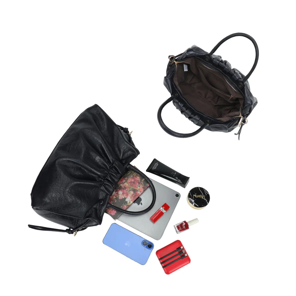 Intérieur zippé du Minimaliste bleu foncé : place pour une tablette, un téléphone et vos essentiels – réf. DQ-8739