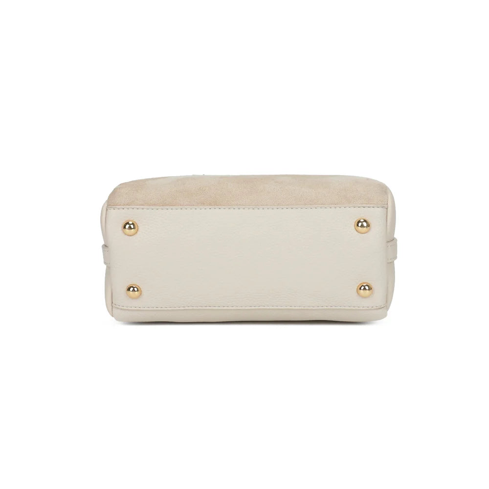 Dessous du Mistral beige, posé sur des pieds métalliques dorés qui protègent la base – réf. R-2070