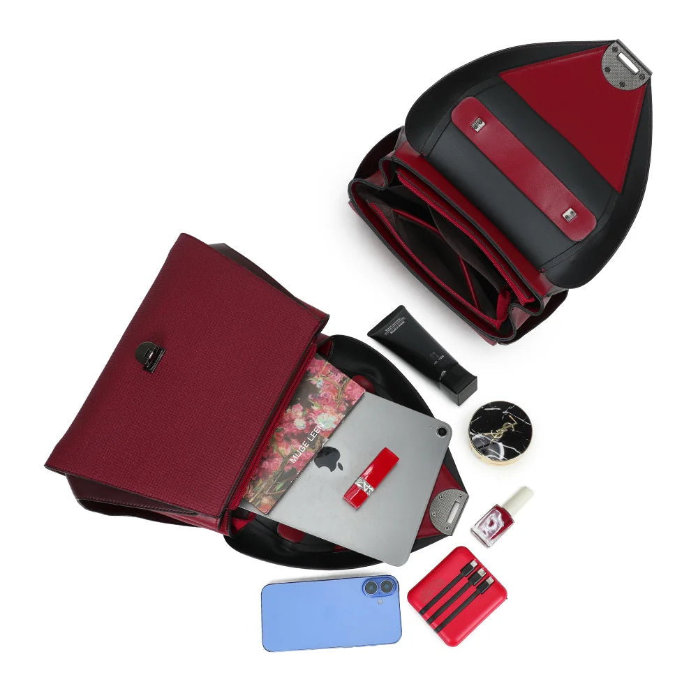 Intérieur compartimenté du Montalto rouge foncé : smartphone, petite tablette et essentiels trouvent leur place – réf. LS-76006