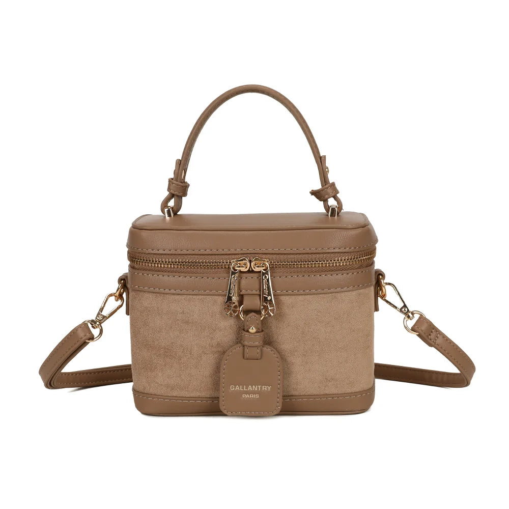 Sac à main femme Le Nohé taupe foncé, forme vanity, zip doré et étiquette Gallantry Paris – Gallantry Paris – réf. A-9187