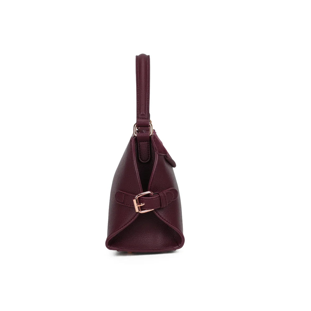 Profil du Le Odrane bordeaux : patte à boucle dorée et soufflet de 11 cm de profondeur – réf. R-2085