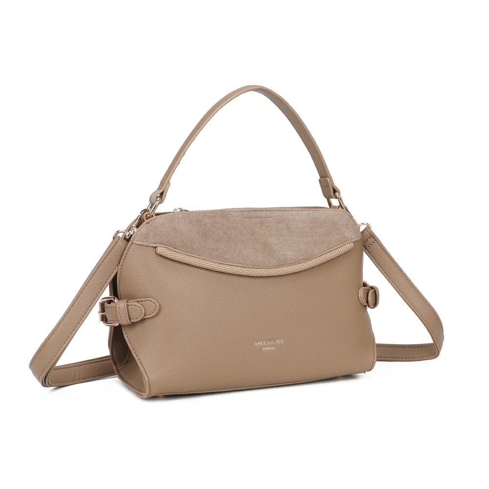 Le Odrane taupe foncé de trois quarts : silhouette arrondie et patte latérale à boucle dorée – réf. R-2085