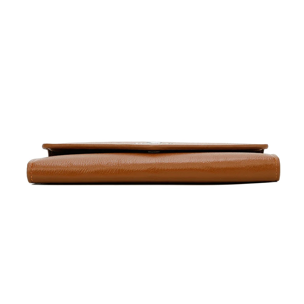 Dessous du portefeuille Le Petit Fidèle camel, simili cuir grainé et finitions soignées – réf. YM-72012