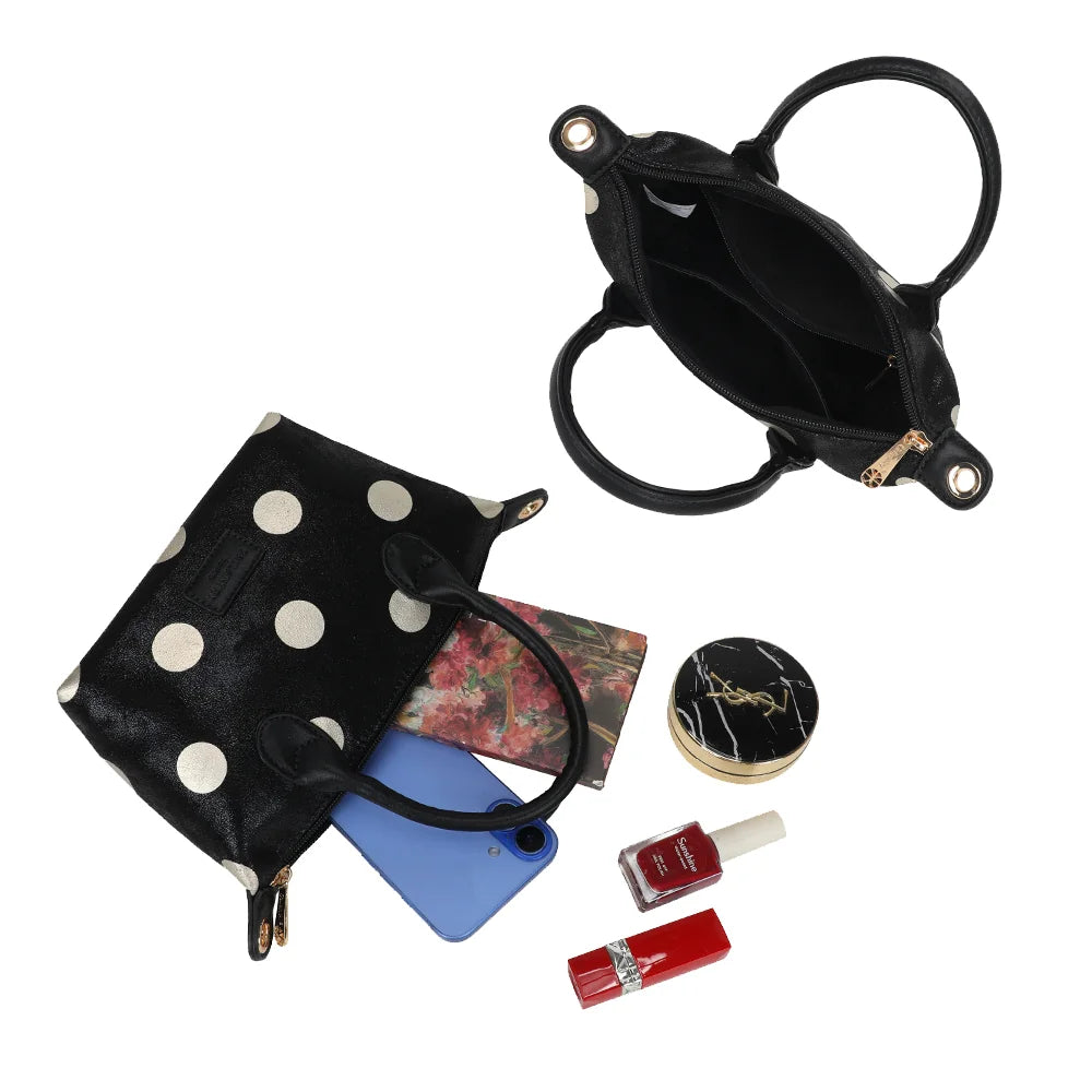 Intérieur du Le Polka noir : compartiment zippé et poche intérieure pour les petits essentiels – réf. Z-05-10
