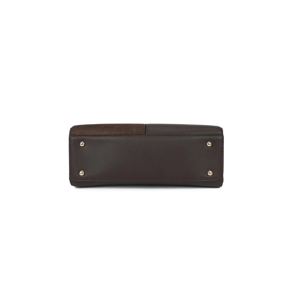 Dessous du sac Le Quadrille café, base rectangulaire pour une tenue bien droite – réf. A-9172