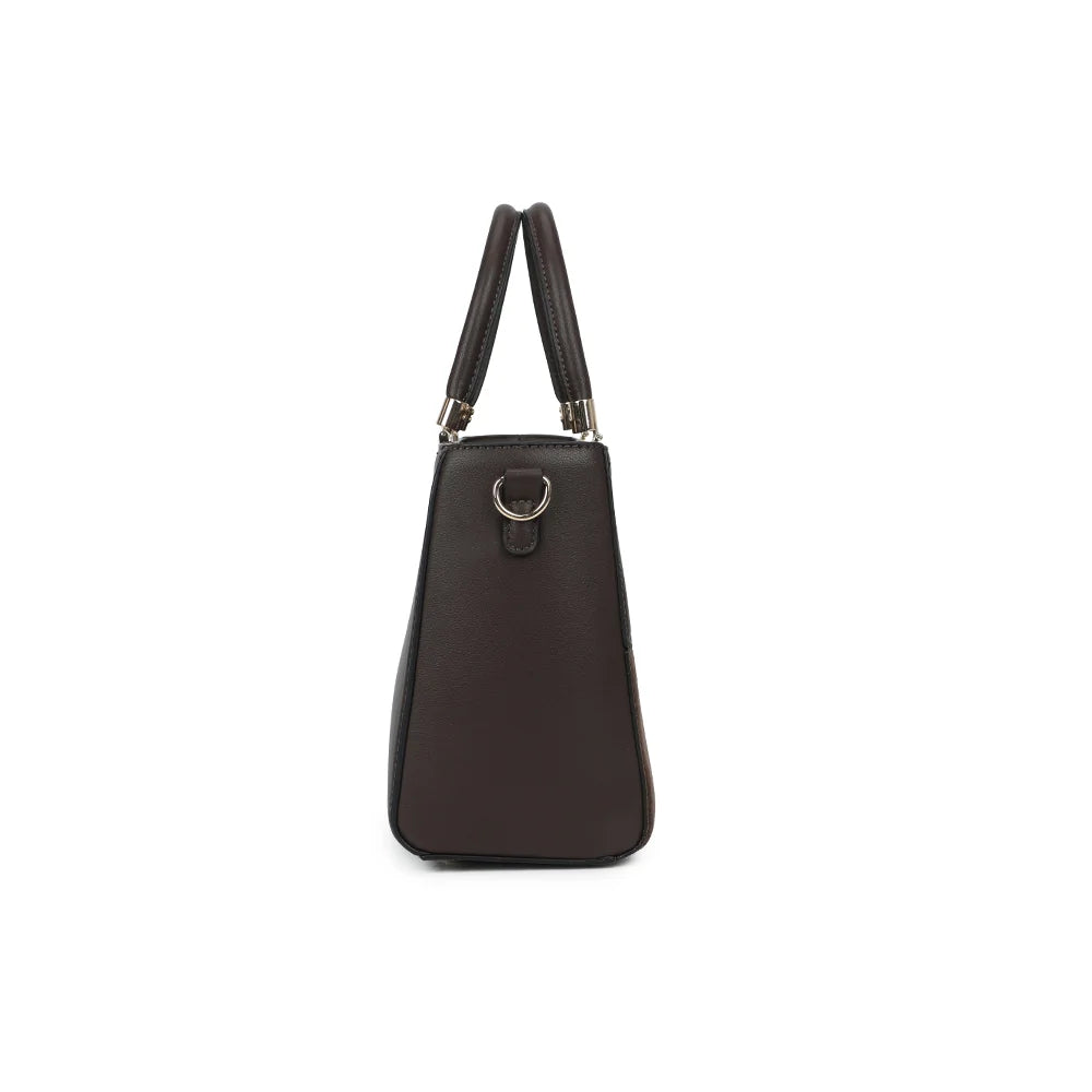 Profil du Quadrille café : soufflet de 12 cm et anneau doré pour attacher la bandoulière – réf. A-9172