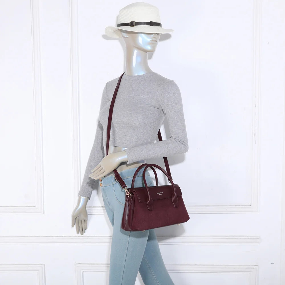 Sac à main femme Le Ségur bordeaux porté à la main ou en bandoulière, format compact et élégant – réf. A-9189