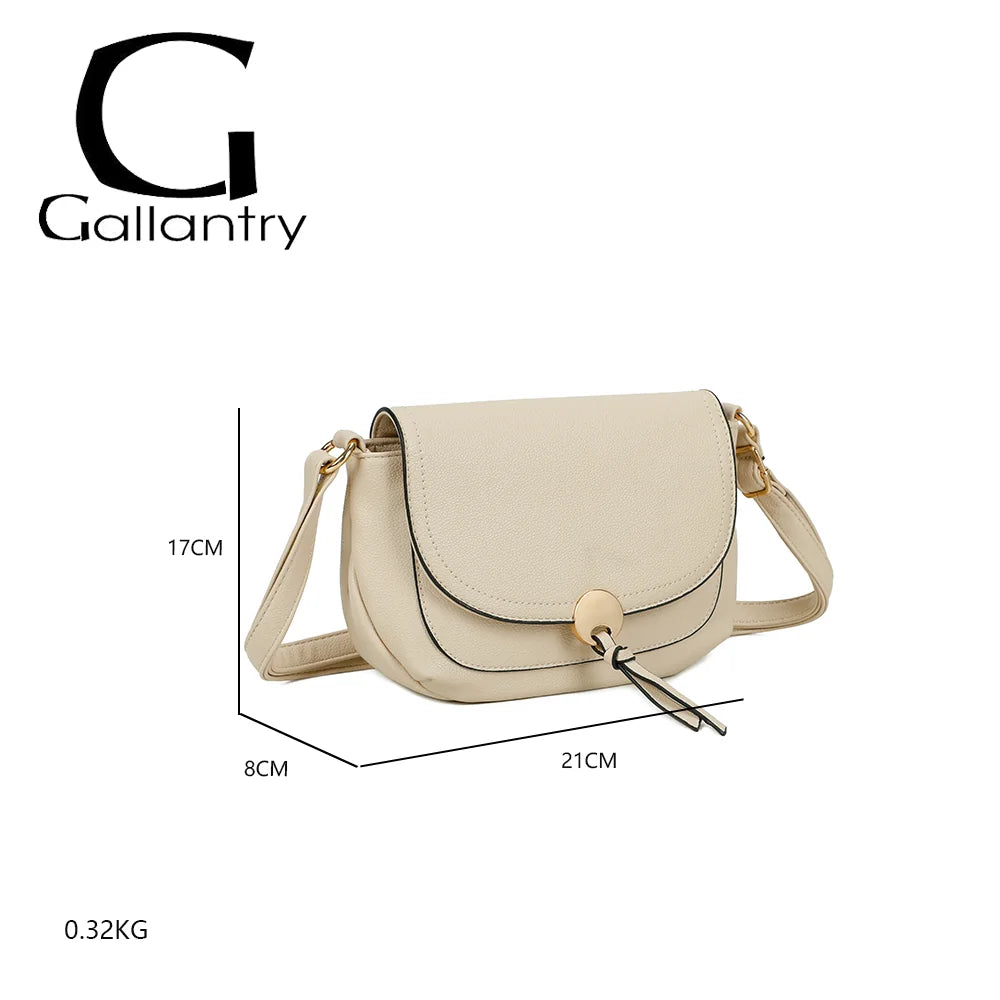 Dimensions du sac Mira beige : 21 × 8 × 17 cm pour un poids de 0,32 kg – réf. Z-83082