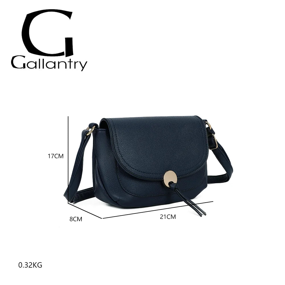 Dimensions du sac Mira marine : 21 × 8 × 17 cm pour un poids de 0,32 kg – réf. Z-83082