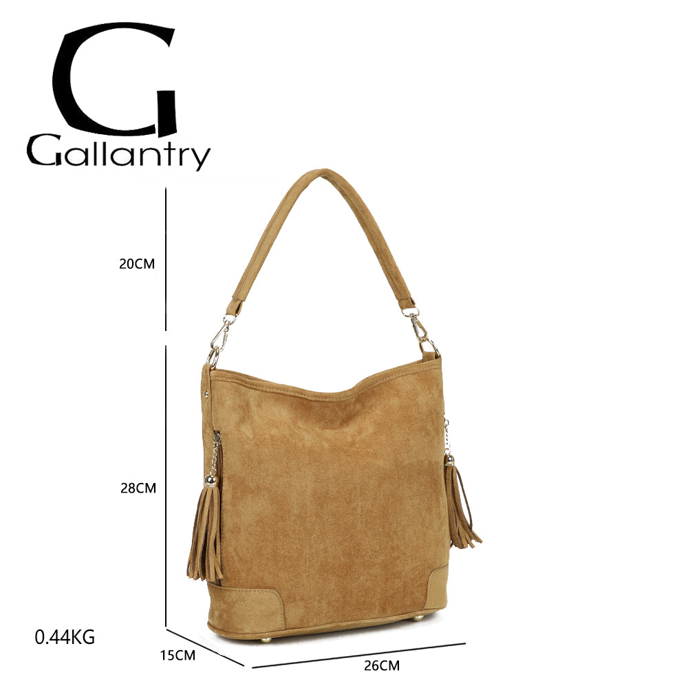 The Elegant Bohemian