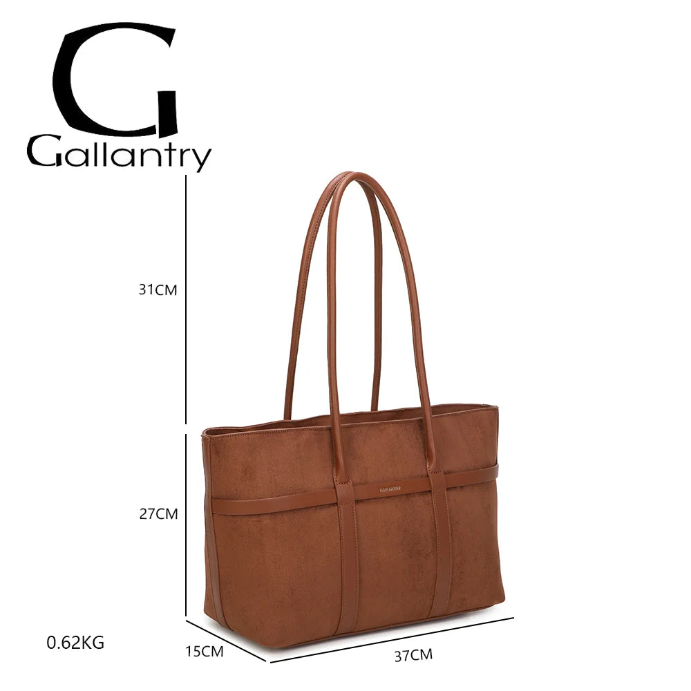 Dimensions d’Althéa marron : 37 × 15 × 27 cm, hauteur d’anse 31 cm, poids 0,62 kg – réf. R-2025