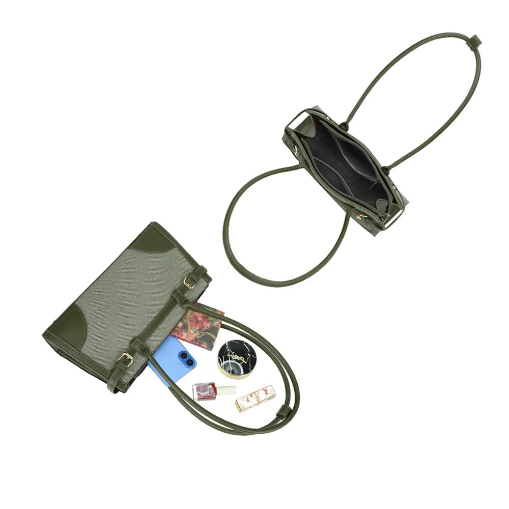 Intérieur du sac Amarante vert : compartiment doublé, poche zippée, place pour téléphone et maquillage