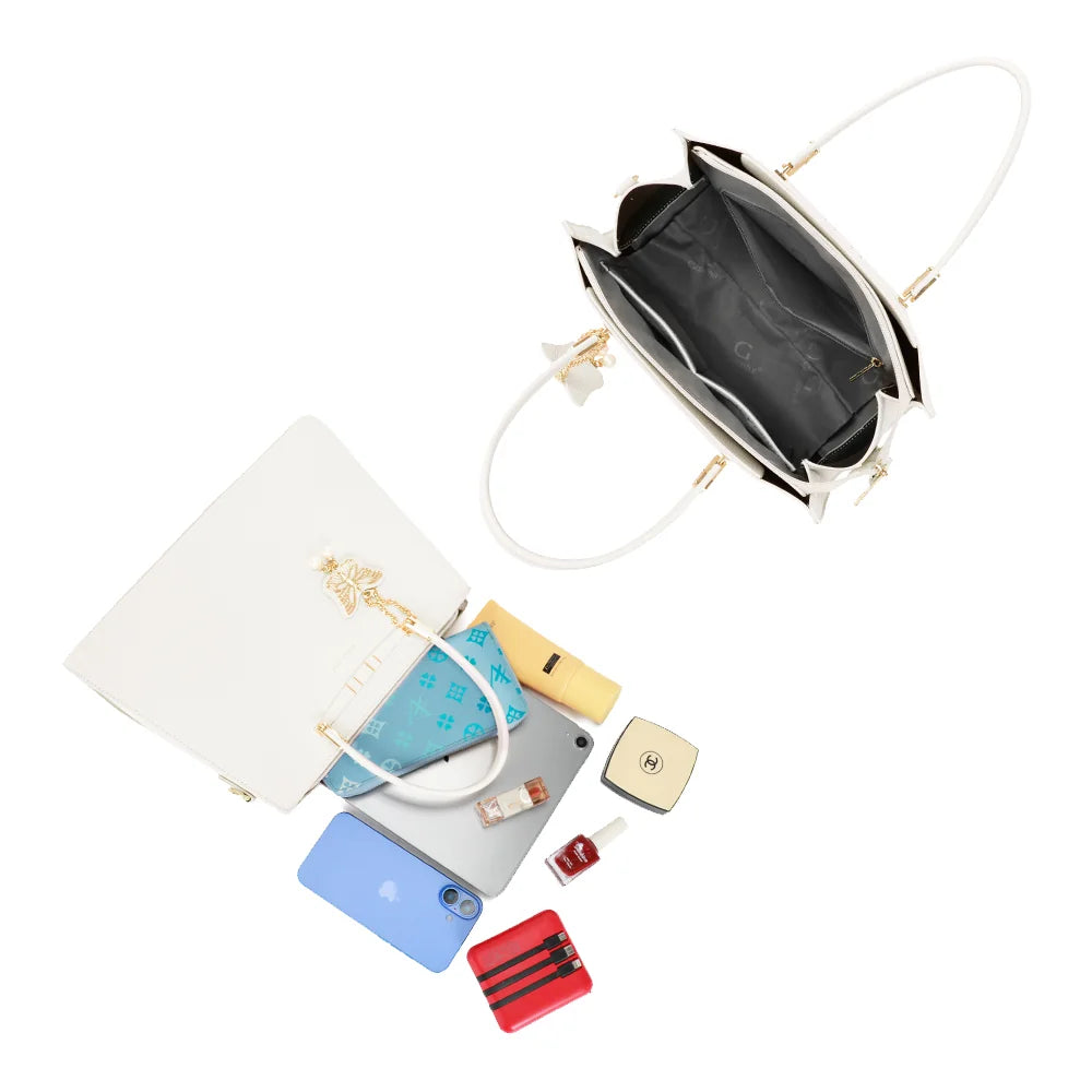 Intérieur de l’Ariane blanc : trois compartiments pour téléphone, maquillage et petits essentiels – réf. R-1973