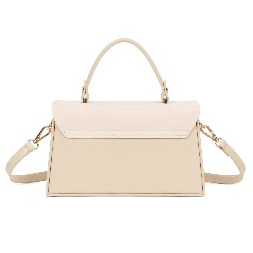 Dos du sac Artemisia beige, surface lisse et anse main fixée par des attaches dorées – réf. YL-26013